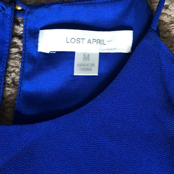 Lost April Shift Dress with Scalloped Edging - Picture 5 of 7